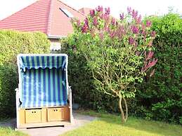 Wattloper Left Modern Retreat