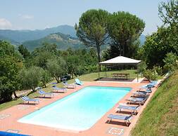 Casa Vacanze a Bettona con Giardino