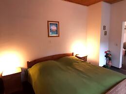 Apartment Near Forest for 2 Person