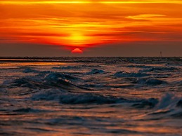 North Beach Modern Retreat