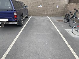 Corner Apartment Near the Center