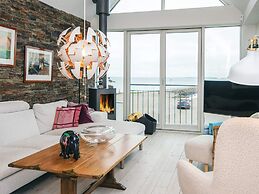 6 Person Holiday Home in Thyholm