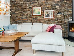 6 Person Holiday Home in Thyholm