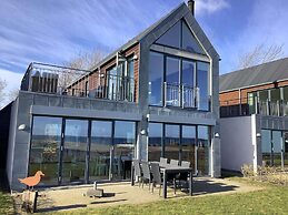 6 Person Holiday Home in Thyholm