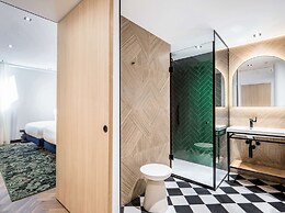 DoubleTree by Hilton Nice Centre Iconic