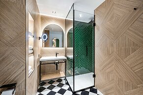 DoubleTree by Hilton Nice Centre Iconic