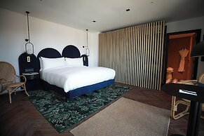 DoubleTree by Hilton Nice Centre Iconic