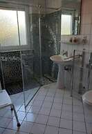 Haus Schumacher Modern Retreat