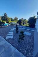 Haus Schumacher Modern Retreat