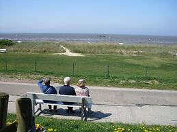 Haus Schumacher Modern Retreat