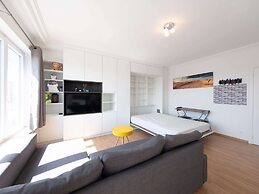 Cosy Studio With Sleeping Area