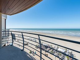 Sablon 501 Seafront Apartment in Koksijde