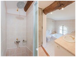 Apartment in Provence Castle With Pool