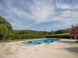 Apartment in Provence Castle With Pool