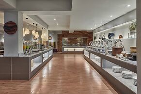 Holiday Inn & Suites Batangas Limapark by IHG