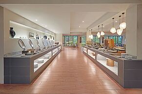 Holiday Inn & Suites Batangas Limapark by IHG