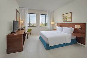 Holiday Inn & Suites Batangas Limapark by IHG