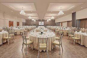 Holiday Inn & Suites Batangas Limapark by IHG