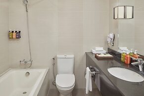 Holiday Inn & Suites Batangas Limapark by IHG