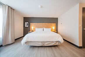 Candlewood Suites Trois Rivieres Ouest by IHG