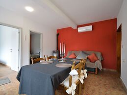 Holiday Home in Rosee Next to a Lake and Forest