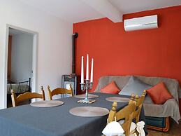 Holiday Home in Rosee Next to a Lake and Forest