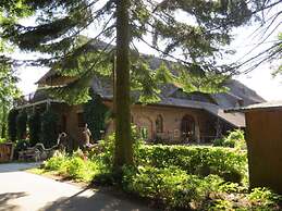 Quellenhof Comfortable Holiday Residence