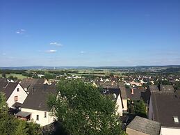 Panoramic View Comfortable Holiday Residence