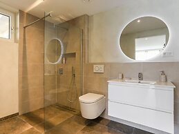 Nature House With two Bedrooms and two Bathrooms