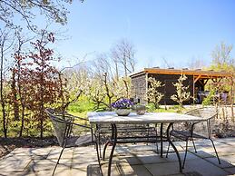 Nature House With two Bedrooms and two Bathrooms