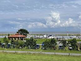 Hygge-huus-burhave Comfortable Holiday Residence