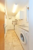 Apartment mit Spielbereich