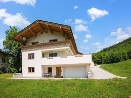 Apartment in Tyrol With Parking