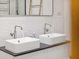 Beachfront Holiday Home Near the Market