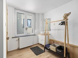 Beachfront Holiday Home Near the Market