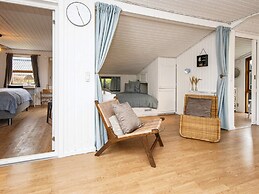 6 Person Holiday Home in Hemmet
