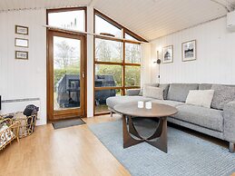 6 Person Holiday Home in Hemmet