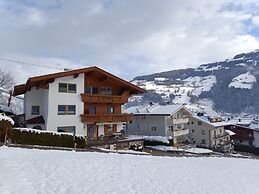 Great Apartment Near the ski Area