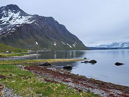 10 Person Holiday Home in Reinfjord-by Traum