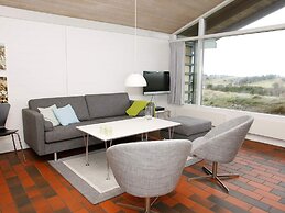 6 Person Holiday Home in Hanstholm