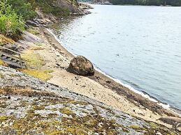 6 Person Holiday Home in Uddevalla-by Traum