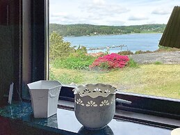 6 Person Holiday Home in Uddevalla-by Traum