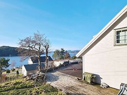 8 Person Holiday Home in Masfjordnes-by Traum
