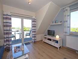 Albatros in the House of Aquarius