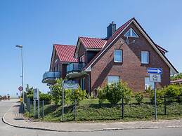 Albatros in the House of Aquarius