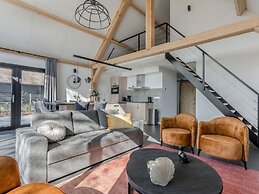 Beautiful House With air Conditioning