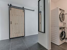 Beautiful House With air Conditioning