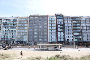 Apartment in Nieuwpoort With sea Beach