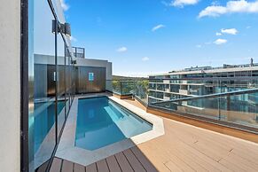 cozy 2BR with free parking & wifi