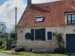 Spacious Holiday Home With Garden